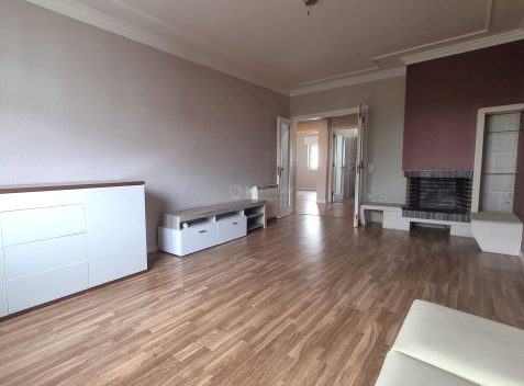 imported-16dc79b4-4050-45b6-92de-0c6cefaf0342