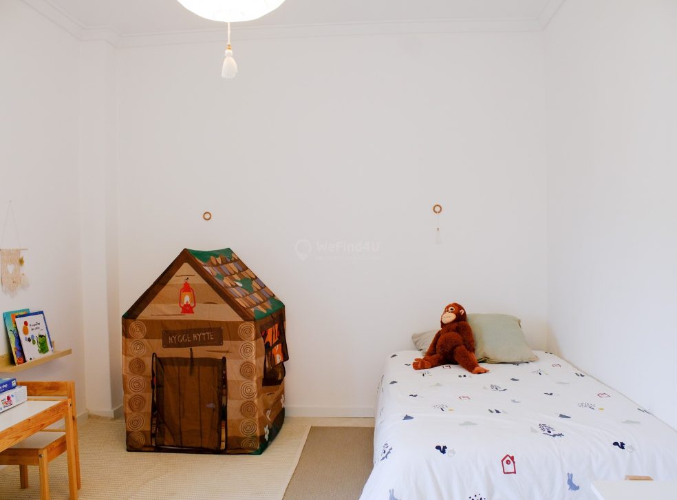 imported-23db2c1f-694a-44ed-9395-c30b3d803735