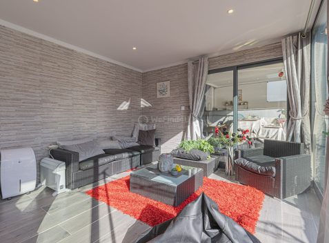 imported-25088df2-2b73-4c06-962f-d3db4a4b6cc4