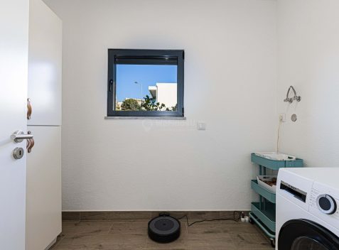 imported-421a32ee-746c-4d98-a0a6-f296bed91452