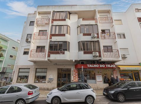 imported-427b269b-093f-4902-8f79-4d318c6fe6b3