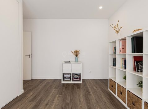 imported-68487d0f-d3bc-4f6b-9a03-4ae05eea9031