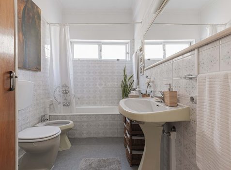 imported-6e134b2c-2d68-46fd-bd0a-e015953369b8