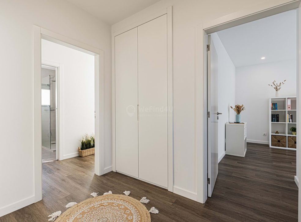 imported-895df63f-4faa-4a5d-be5a-dd6b4f4b4b79