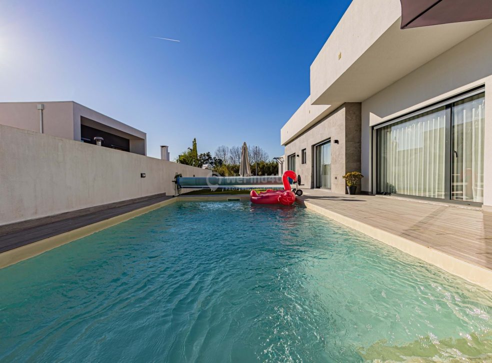 imported-91a1913d-7fa3-42ab-877e-fddcd2308605