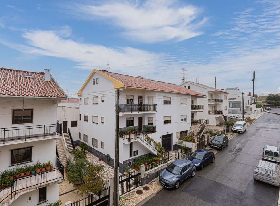 imported-a6df3d84-c240-41ab-8c3f-abf6d42dbd26