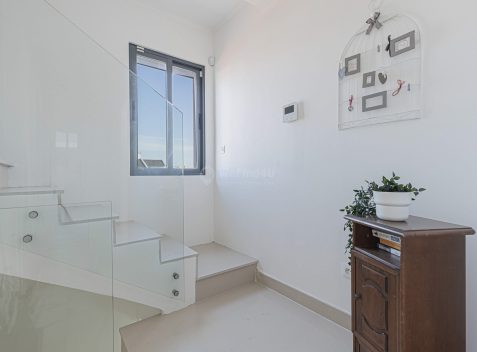 imported-abab07c1-b8f2-4844-8523-cf6999a089b5