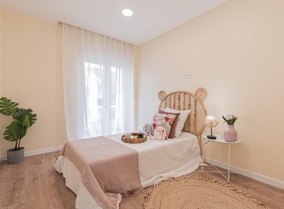 imported-ae172459-480f-414c-bbc6-c83a9192c9a4