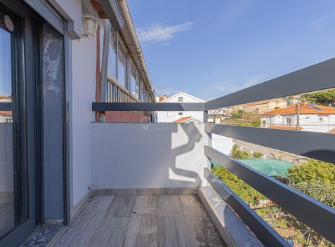 imported-b08851a7-93b3-49e7-ac21-f524d0b60ade