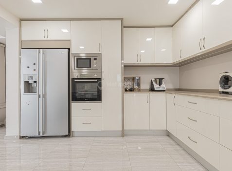 imported-b2429181-de23-4079-a0ef-77951e827cd5