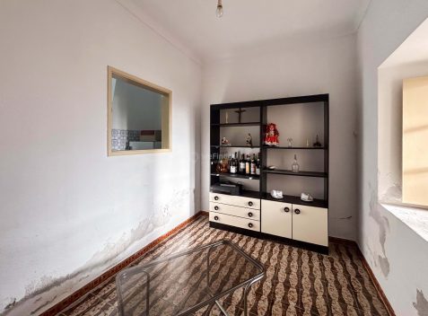 imported-b7430914-c22a-440f-8aec-e3e3aa1adf12