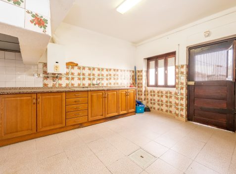 imported-b9a78dcf-8922-4482-9ea2-35904b7a5be0