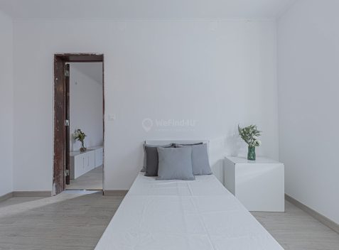 imported-befe923b-fb09-4470-a93f-52d6bf034747