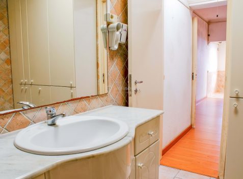 imported-d82c6828-d72f-4580-b86f-1c3401949187