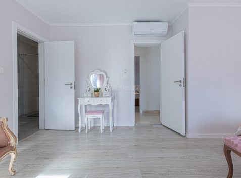 imported-e4dc08ab-158d-46f9-8ac6-5c139dbde31e