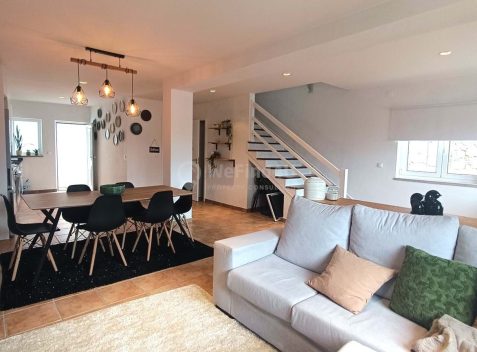 imported-f36061e2-89ba-4827-a8be-3e411392b206