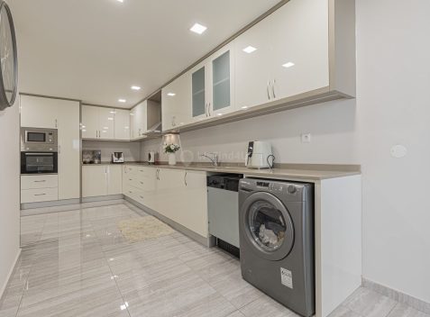 imported-f3a1ac3d-0b39-4768-b1f1-9b275921f6bd