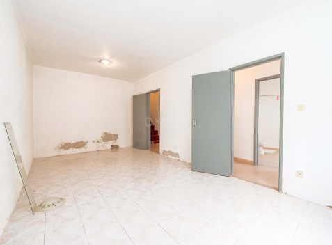 imported-f875153b-dce6-4356-b5a9-b026eec92cae